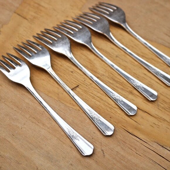 Set of 6 WM Rogers DESIRE Silver Plate Dessert Forks and Tea Spoons - Picture 3 of 15